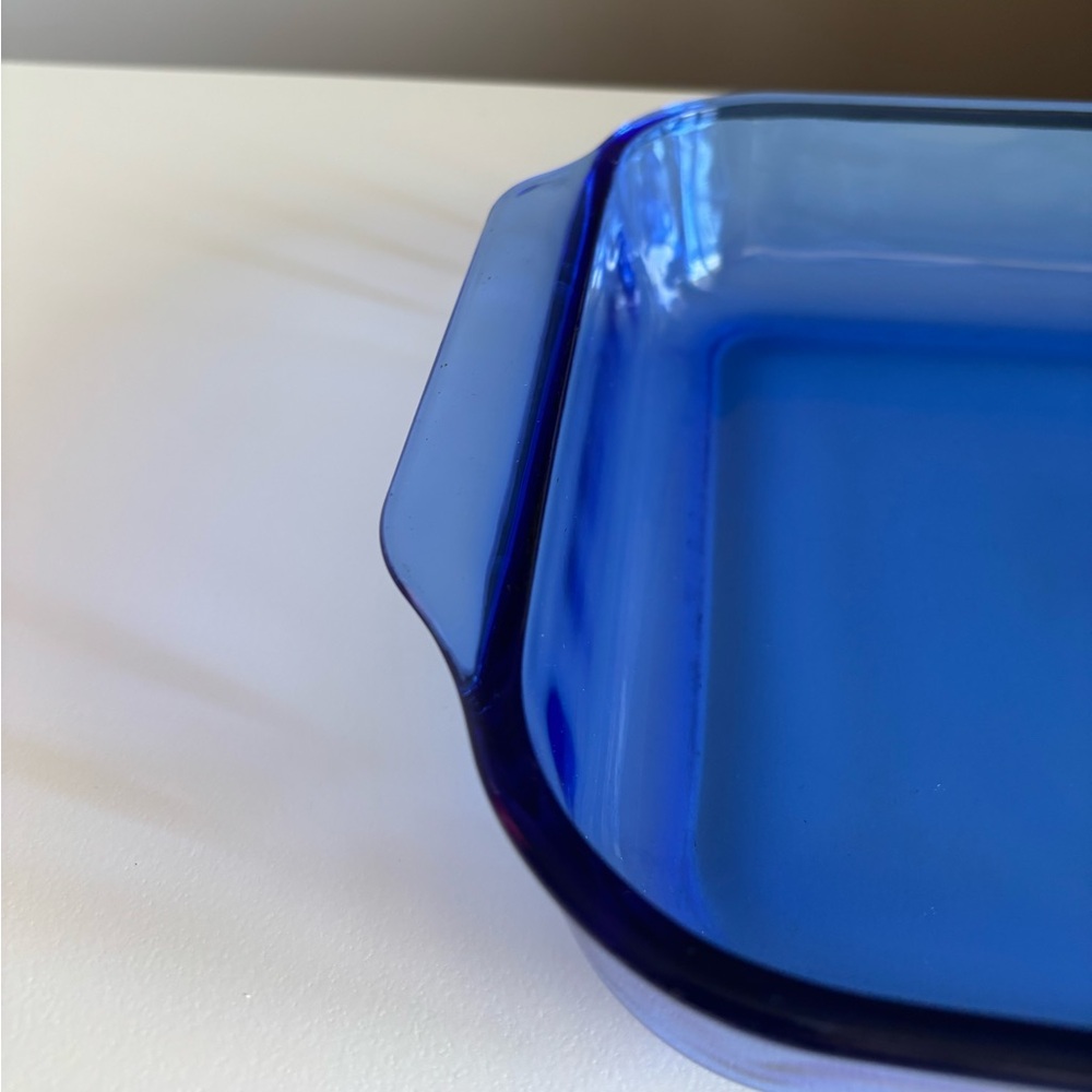 Cobalt Blue Pyrex Dish - Picture 4 of 9